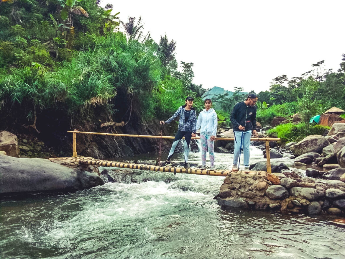 Biaya Trekking Sentul